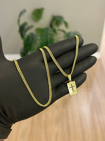 CORRENTE GRUMMET 3MM + CRUZ VAZADA NA PLACA - BANHADO A OURO 18K