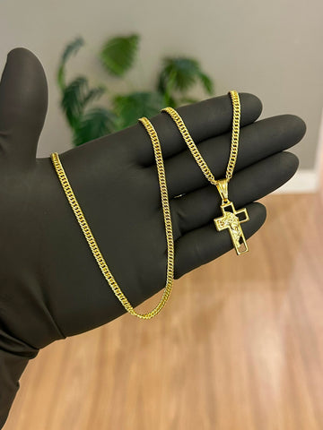 CORRENTE GRUMMET 3MM + PINGENTE ROSTO DE CRISTO NA CRUZ VAZADA - BANHADO A OURO 18K