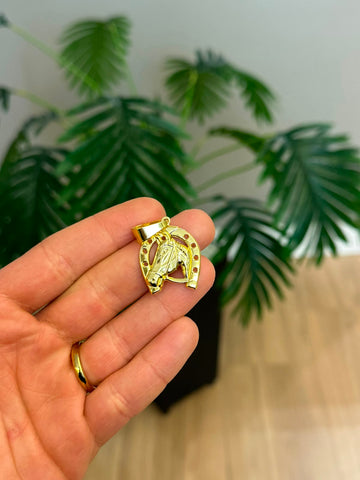 PINGENTE FERRADURA - M - BANHADO A OURO 18K