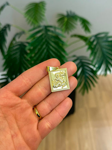 PINGENTE SÃO JORGE QUADRADO - M - BANHADO A OURO 18K