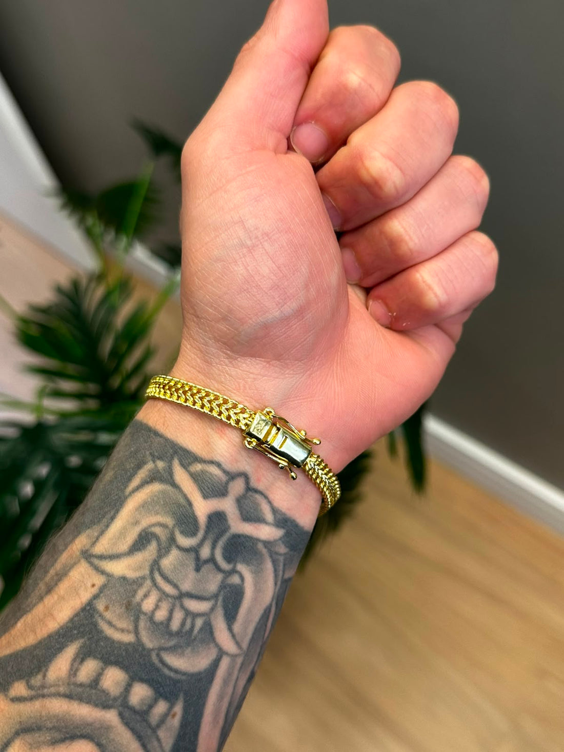PULSEIRA DUPLO PITBULL 6MM - FECHO GAVETA - BANHADO A OURO 18K