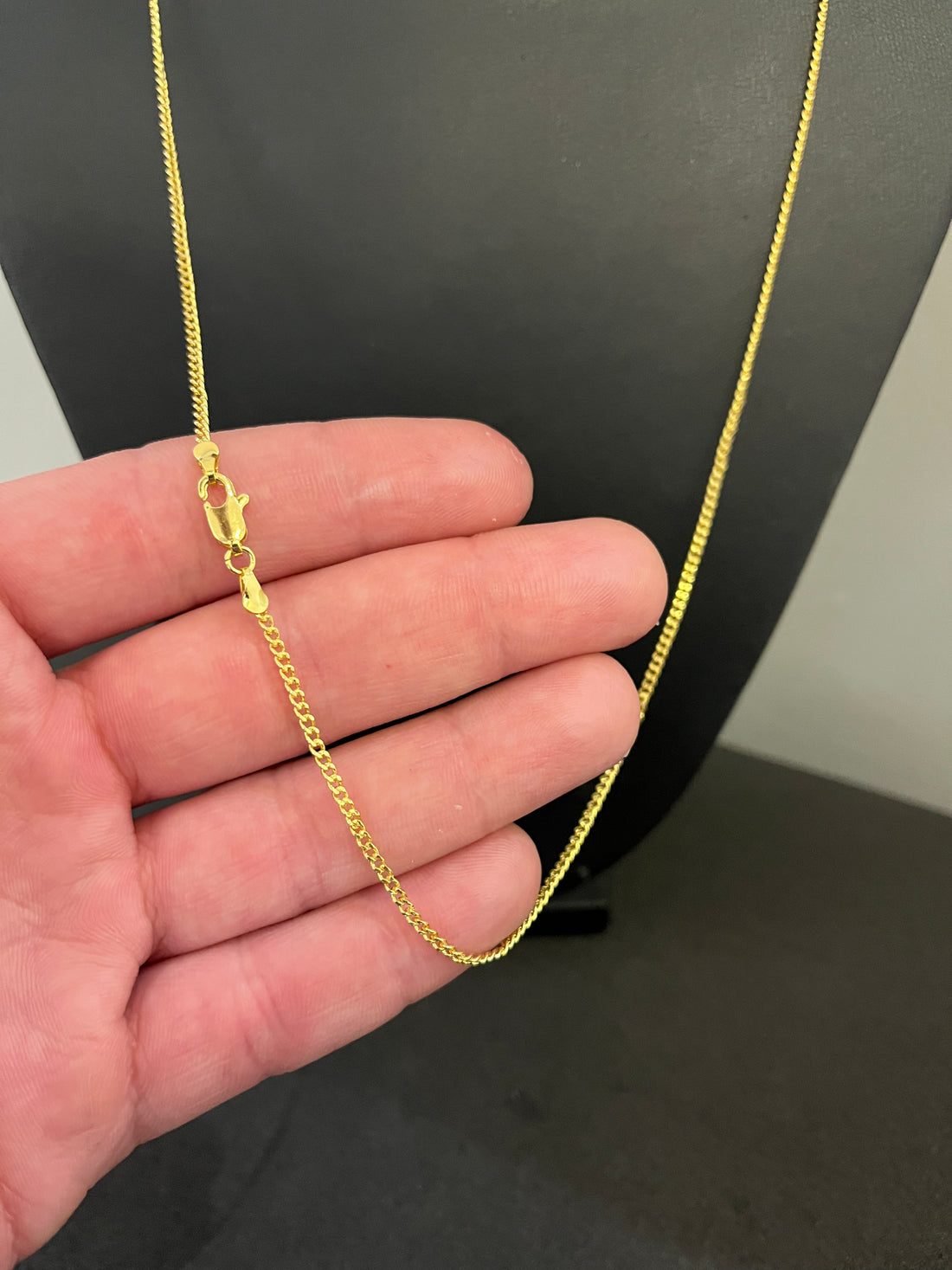 Corrente Pitbull 1mm - 70 cm Fecho tradicional - Banhado a ouro 18k